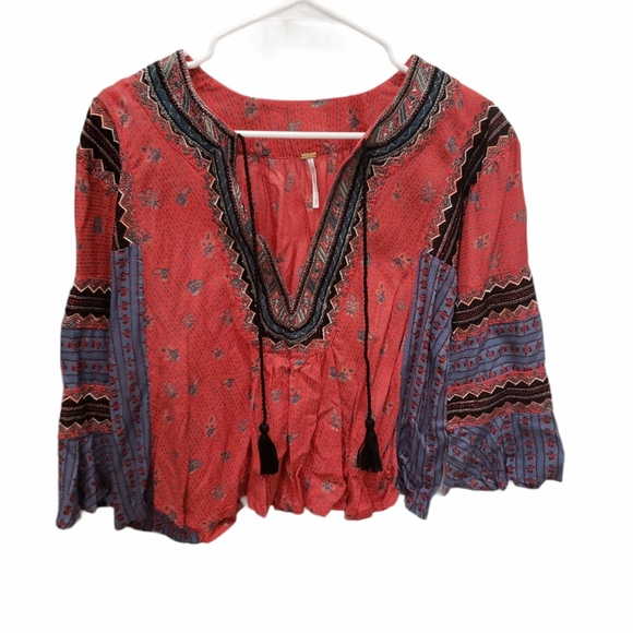 Free People v-neck crop blouse - Picture 1 of 2